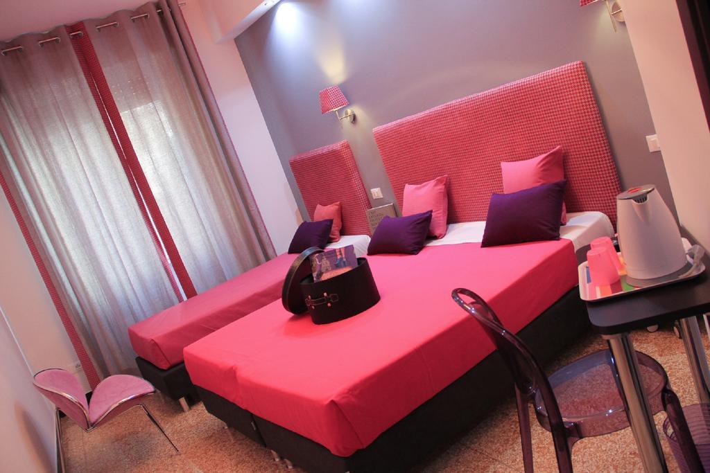 Hotel Bologna Genoa